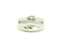 Material: Edelstahl  Maße: 13x3 mm