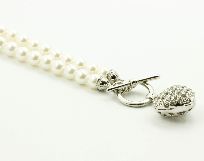 Material: Modeschmuck (chrom- un...