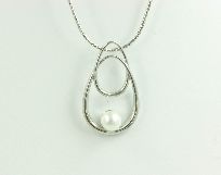 Material: Modeschmuck (chrom- un...